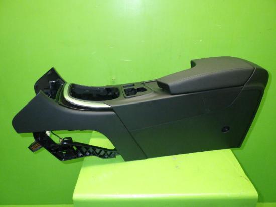 Mittelkonsole OPEL INSIGNIA Caravan 2.0 Turbo 4x4 Bild Mittelkonsole OPEL INSIGNIA Caravan 2.0 Turbo 4x4