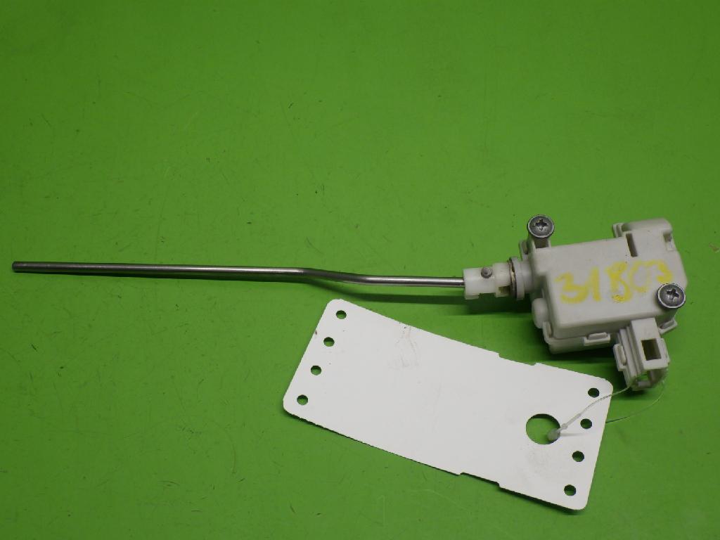 Stellmodul Tankklappe VW GOLF VI (5K1) 1.2 TSI 5K6810773A