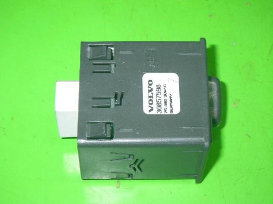 Schalter Tempomat VOLVO V40 Kombi (VW) 1.8 i 30857598 Bild Schalter Tempomat VOLVO V40 Kombi (VW) 1.8 i 30857598