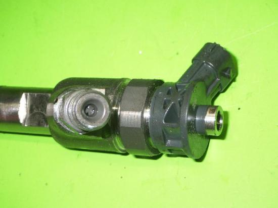 Einspritzdüse Zyl 1 Injektor OPEL COMBO Großraumlimousine 1.5 0445110749 Bild Einspritzdüse Zyl 1 Injektor OPEL COMBO Großraumlimousine 1.5 0445110749