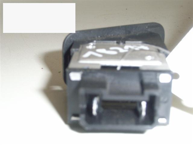 Schalter Innenleuchte PEUGEOT 206 Schr?gheck (2A/C) 1.6 i Bild Schalter Innenleuchte PEUGEOT 206 Schr?gheck (2A/C) 1.6 i