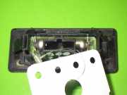 Kennzeichenleuchte rechts VW PASSAT Variant (3C5) 2.0 TDI 8T0943021