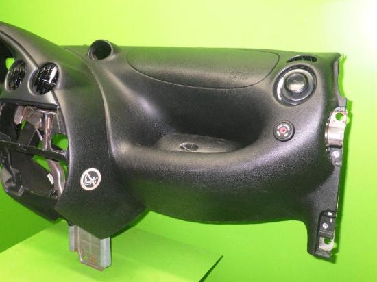 Armaturenbrett FORD STREET KA (RL2) 1.6 Bild Armaturenbrett FORD STREET KA (RL2) 1.6