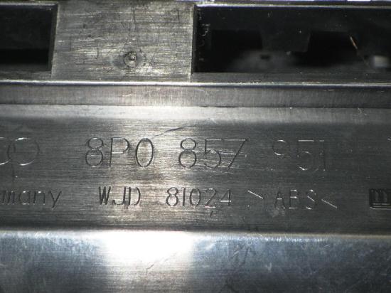 Aschenbecher vorne AUDI (NSU) A3 Sportback (8PA) 2.0 TDI 8P0857951 Bild Aschenbecher vorne AUDI (NSU) A3 Sportback (8PA) 2.0 TDI 8P0857951