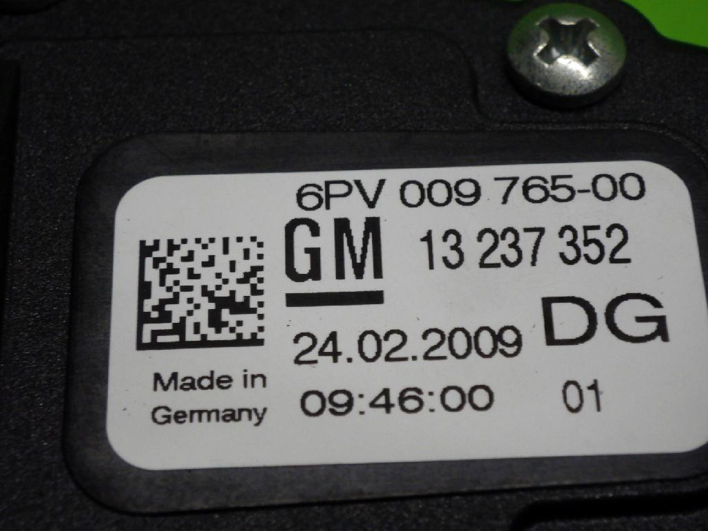 Gaspedal OPEL INSIGNIA Stufenheck 2.0 Turbo 4x4 13237352 Bild Gaspedal OPEL INSIGNIA Stufenheck 2.0 Turbo 4x4 13237352