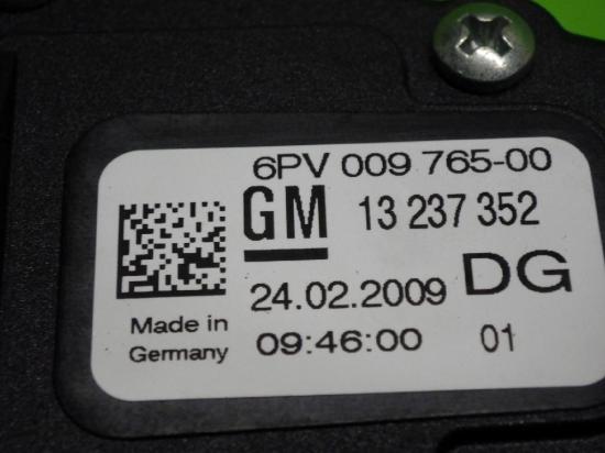 Gaspedal OPEL INSIGNIA Stufenheck 2.0 Turbo 4x4 13237352 Bild Gaspedal OPEL INSIGNIA Stufenheck 2.0 Turbo 4x4 13237352
