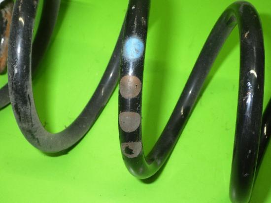 Feder hinten links VW GOLF VI (5K1) 2.0 TDI Bild Feder hinten links VW GOLF VI (5K1) 2.0 TDI