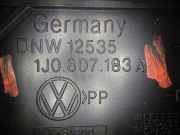 Halter Stoßfänger vorne links VW GOLF III (1H1) 1.8 1J0807183A