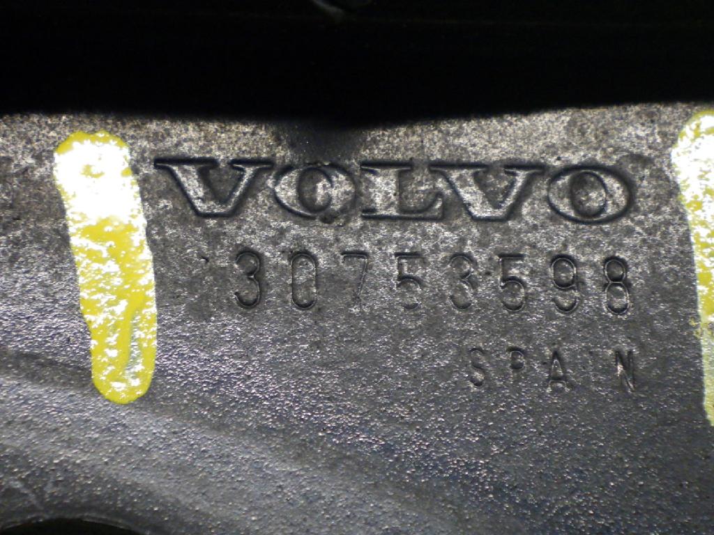 Motorhaubenscharnier rechts VOLVO C30 D5 30753598 Bild Motorhaubenscharnier rechts VOLVO C30 D5 30753598