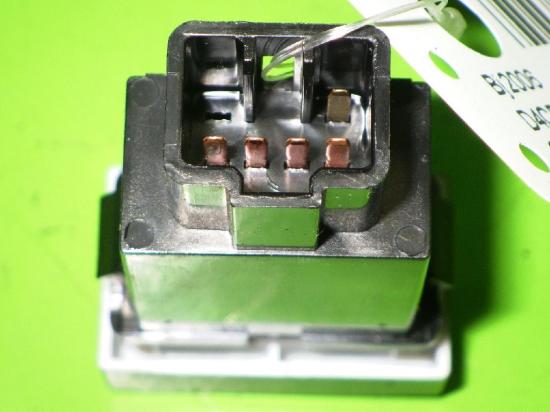 Schalter Scheibenreinigungsanlage KIA SORENTO I (JC) 2.5 CRDi 937603E000 Bild Schalter Scheibenreinigungsanlage KIA SORENTO I (JC) 2.5 CRDi 937603E000