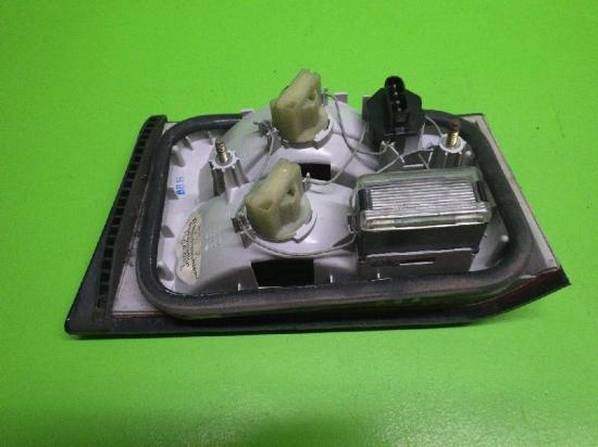 Schlussleuchte innen links BMW 5 (E34) 525 i 24V 1384011L Bild Schlussleuchte innen links BMW 5 (E34) 525 i 24V 1384011L