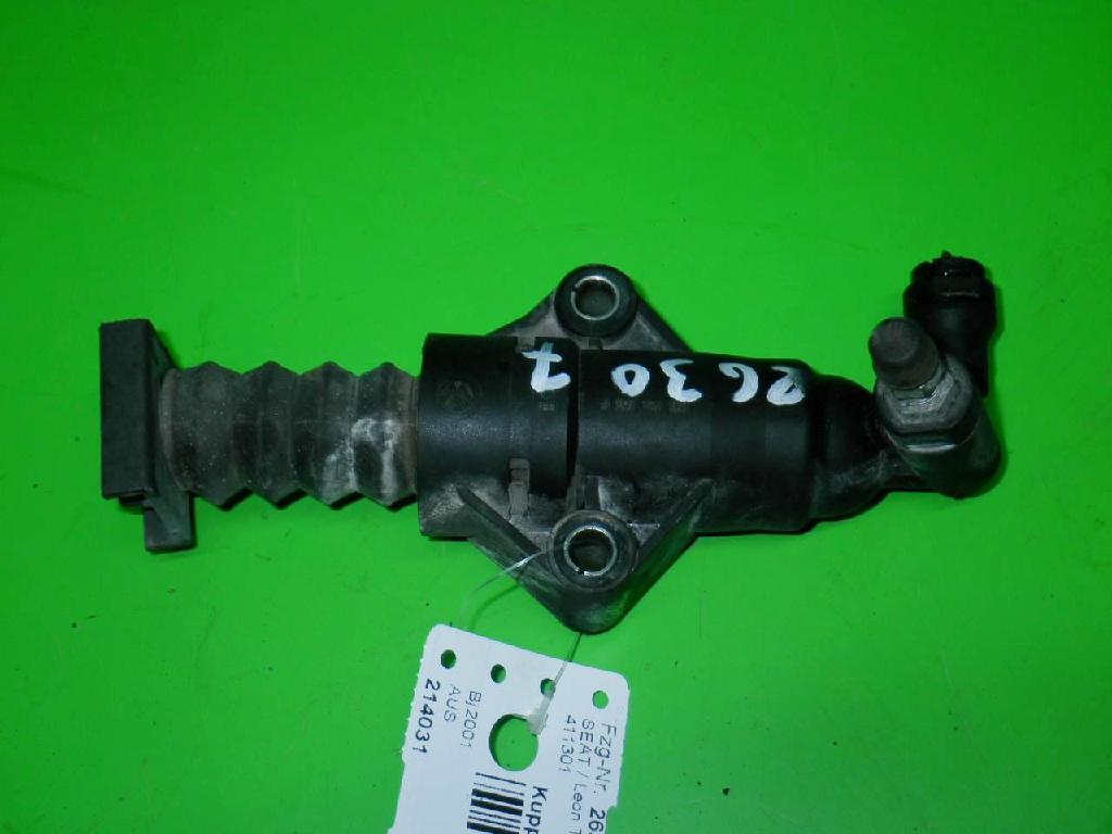 Kupplungsnehmerzylinder SEAT LEON (1M1) 1.6 16 V 1J0721261F Bild Kupplungsnehmerzylinder SEAT LEON (1M1) 1.6 16 V 1J0721261F