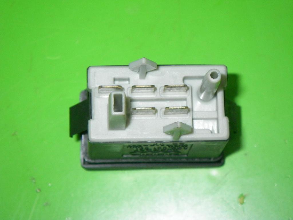 Schalter Leuchtweitenregler AUDI (NSU) A4 Avant (8D5, B5) 1.6 8D0941301