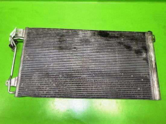Kondensator VW TRANSPORTER T5 Pritsche/Fahrgestell (7JD, 7JE, 7JL, 7JY, 7JZ 2.5 TDI 7H0820411E Bild Kondensator VW TRANSPORTER T5 Pritsche/Fahrgestell (7JD, 7JE, 7JL, 7JY, 7JZ 2.5 TDI 7H0820411E