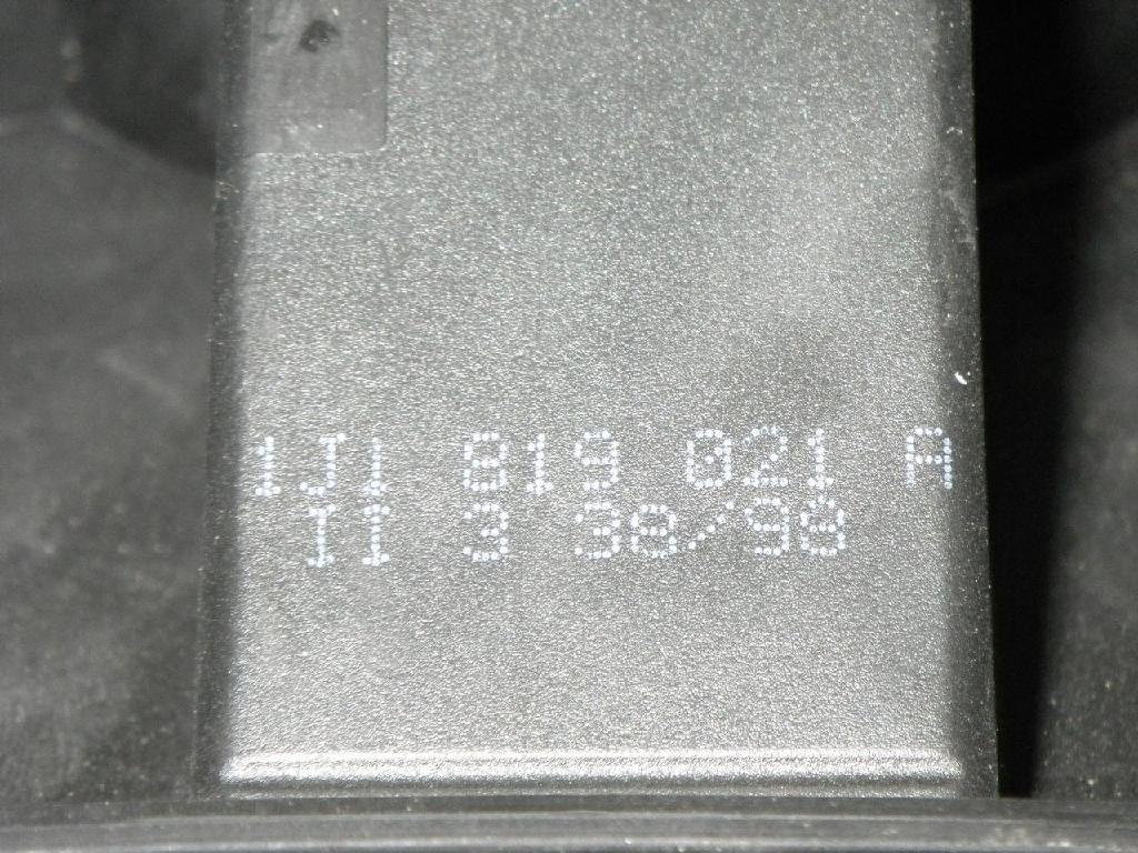 Gebl?semotor VW GOLF IV (1J1) 1.6 1J1819021A Bild Gebl?semotor VW GOLF IV (1J1) 1.6 1J1819021A