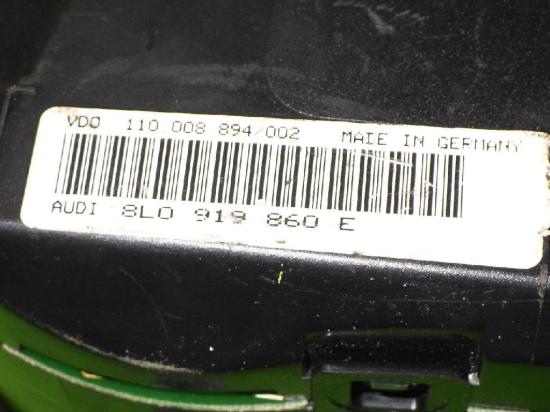 Kombiinstrumente Tacho AUDI (NSU) A3 (8L1) 1.8 T 8L0919860E Bild Kombiinstrumente Tacho AUDI (NSU) A3 (8L1) 1.8 T 8L0919860E