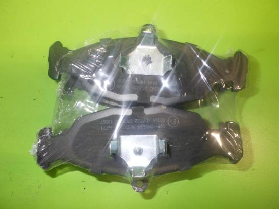 Bremsbelagsatz Bremsklötze vorne OPEL CORSA B (73_, 78_, 79_) 1.2 i 36771 Bild Bremsbelagsatz Bremsklötze vorne OPEL CORSA B (73_, 78_, 79_) 1.2 i 36771