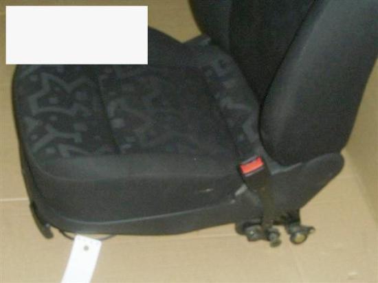 Sitz vorne rechts VW GOLF IV (1J1) 1.4 16V Bild Sitz vorne rechts VW GOLF IV (1J1) 1.4 16V