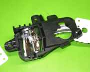 Türöffner links innen HYUNDAI i30 Coupe 1.4 CRDi 82613-GD000