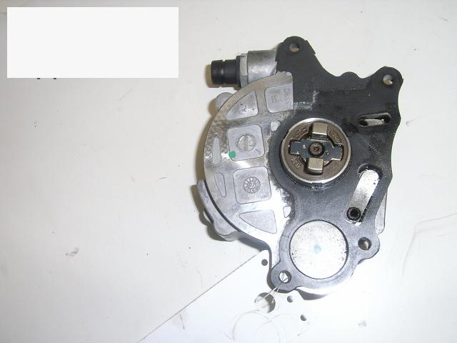 Vakuumpumpe Unterdruckpumpe AUDI (NSU) A3 Sportback (8PA) 2.0 TDI quattro 03L145100 Bild Vakuumpumpe Unterdruckpumpe AUDI (NSU) A3 Sportback (8PA) 2.0 TDI quattro 03L145100