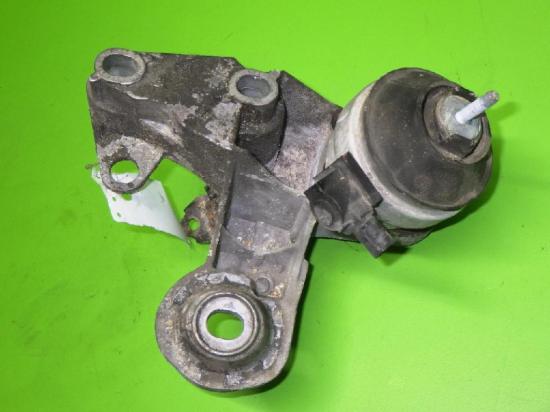 Silentblock Motorlager links AUDI (NSU) A6 Avant (4B5, C5) 2.5 TDI quattro 4B0199379E Bild Silentblock Motorlager links AUDI (NSU) A6 Avant (4B5, C5) 2.5 TDI quattro 4B0199379E