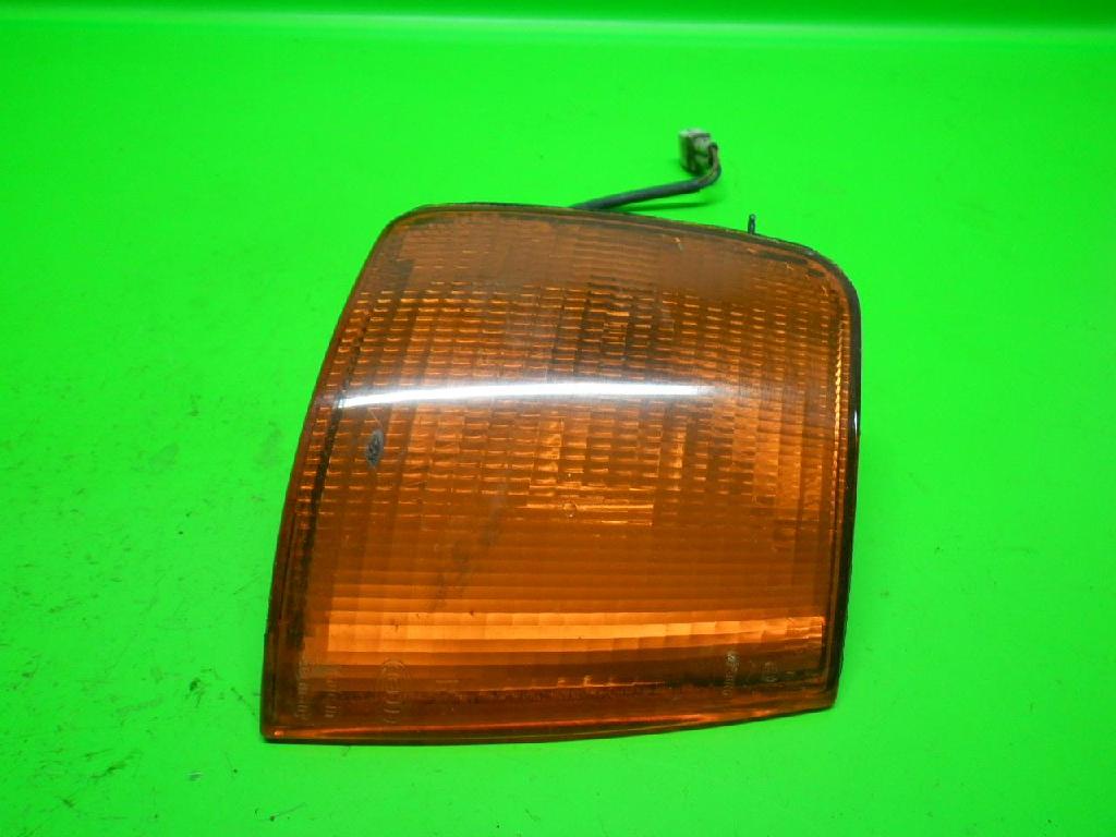 Blinkleuchte vorne rechts VW PASSAT Variant (3A5, 35I) 1.8