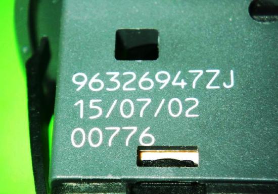 Schalter Fensterheber Tür hinten links CITROEN C5 I Break (DE_) 2.0 16V (DERFNF, DERFNC, RERFNC) 96326947ZJ Bild Schalter Fensterheber Tür hinten links CITROEN C5 I Break (DE_) 2.0 16V (DERFNF, DERFNC, RERFNC) 96326947ZJ