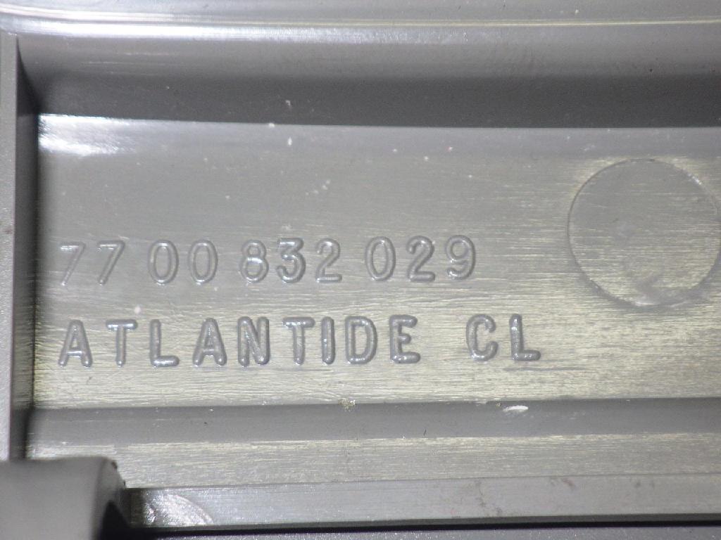 Innenbeleuchtung RENAULT SCÉNIC I (JA0/1_) 1.9 dTi (JA1U) 7700832029 Bild Innenbeleuchtung RENAULT SCÉNIC I (JA0/1_) 1.9 dTi (JA1U) 7700832029