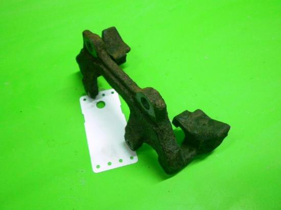 Bremssatteltr?ger vorne rechts ALFA ROMEO 156 (932) 1.6 16V T.SPARK (932A4) Bild Bremssatteltr?ger vorne rechts ALFA ROMEO 156 (932) 1.6 16V T.SPARK (932A4)