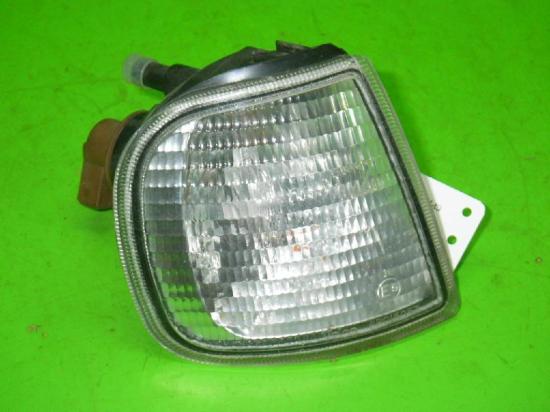 Blinkleuchte vorne rechts SEAT CORDOBA Vario (6K5) 1.9 TDI Bild Blinkleuchte vorne rechts SEAT CORDOBA Vario (6K5) 1.9 TDI