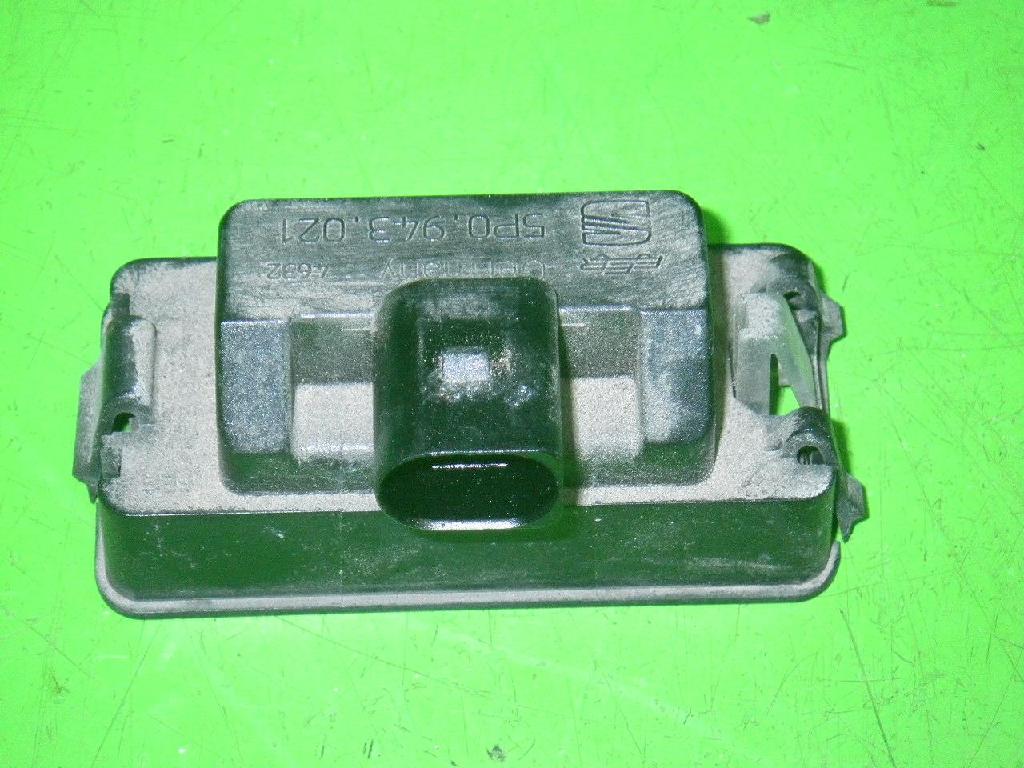 Kennzeichenleuchte links SEAT IBIZA III (6L1) 1.4 16V 5P0943021 Bild Kennzeichenleuchte links SEAT IBIZA III (6L1) 1.4 16V 5P0943021