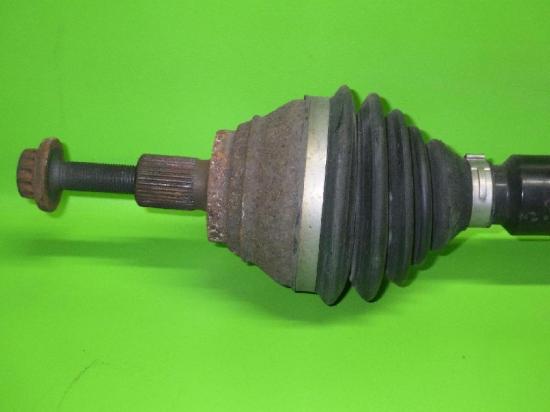 Gelenkwelle Antriebswelle vorne rechts VW PASSAT Variant (365) 2.0 TDI 1K0407272BB Bild Gelenkwelle Antriebswelle vorne rechts VW PASSAT Variant (365) 2.0 TDI 1K0407272BB