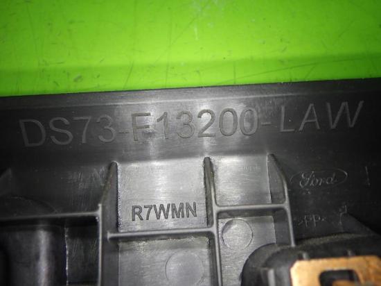 Abdeckung unten Tür vorne rechts FORD MONDEO V Stufenheck 2.0 Hybrid DS73F13200 Bild Abdeckung unten Tür vorne rechts FORD MONDEO V Stufenheck 2.0 Hybrid DS73F13200