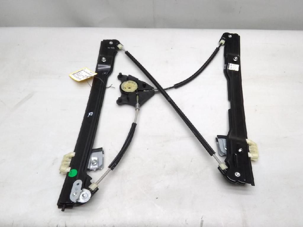 VW Caddy 4 SA original Fensterheber vorn rechts elektrisch BJ2015 Bild VW Caddy 4 SA original Fensterheber vorn rechts elektrisch BJ2015