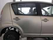 Daihatsu Sirion 2 M300 Tür hinten rechts T17 Champagne Opal Metallic BJ2008