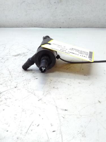 Opel Zafira B Bj.2006 original Pumpe Scheinwerferreinigung Bild Opel Zafira B Bj.2006 original Pumpe Scheinwerferreinigung 