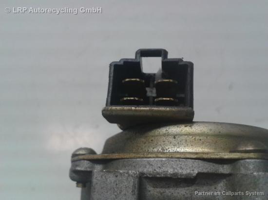 Proton Persona 415 Wischermotor vorn ohne Wischergestänge BJ1996 Bild Proton Persona 415 Wischermotor vorn ohne Wischergestänge BJ1996