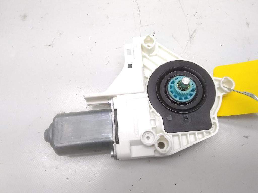 VW Touareg 7P original Fensterhebermotor vorn links BJ2014 Bild VW Touareg 7P original Fensterhebermotor vorn links BJ2014