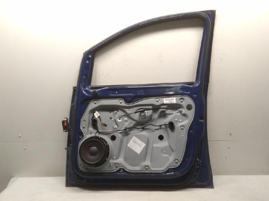 VW Touran 1T original Tür vorn rechts Beifahrertür Indienblau LL5M Bj.2004 Bild VW Touran 1T original Tür vorn rechts Beifahrertür Indienblau LL5M Bj.2004 
