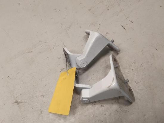 Tesla Model Y original Satz Türscharniere vorn links 1626073-00-B 1626074-00-B Bild Tesla Model Y original Satz Türscharniere vorn links 1626073-00-B 1626074-00-B 