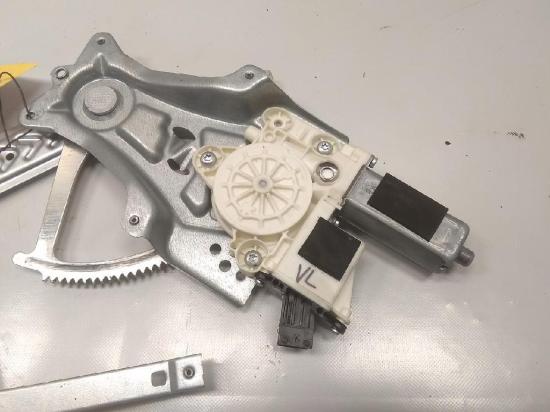 Opel Vectra C original Fensterheber vorn links elektrisch mit Hebermotor BJ2006 Bild Opel Vectra C original Fensterheber vorn links elektrisch mit Hebermotor BJ2006