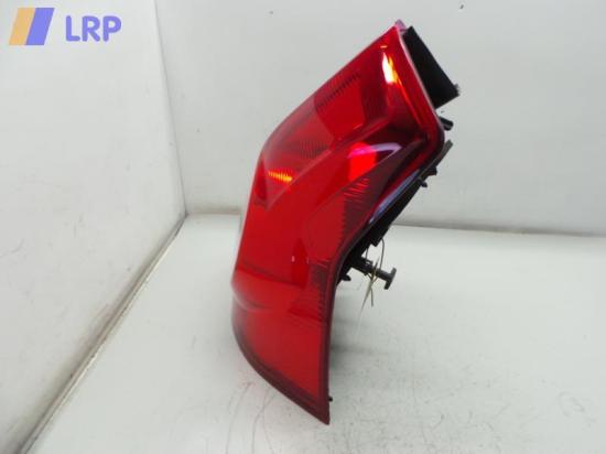 Dacia Sandero BS0 BJ2011 Rückleuchte Schlussleuchte rechts 8200734824 Bild Dacia Sandero BS0 BJ2011 Rückleuchte Schlussleuchte rechts 8200734824