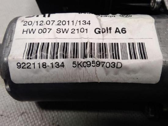 VW Golf 6 original Fensterhebermotor hinten links 5K0959703D BJ2011 Bild VW Golf 6 original Fensterhebermotor hinten links 5K0959703D BJ2011