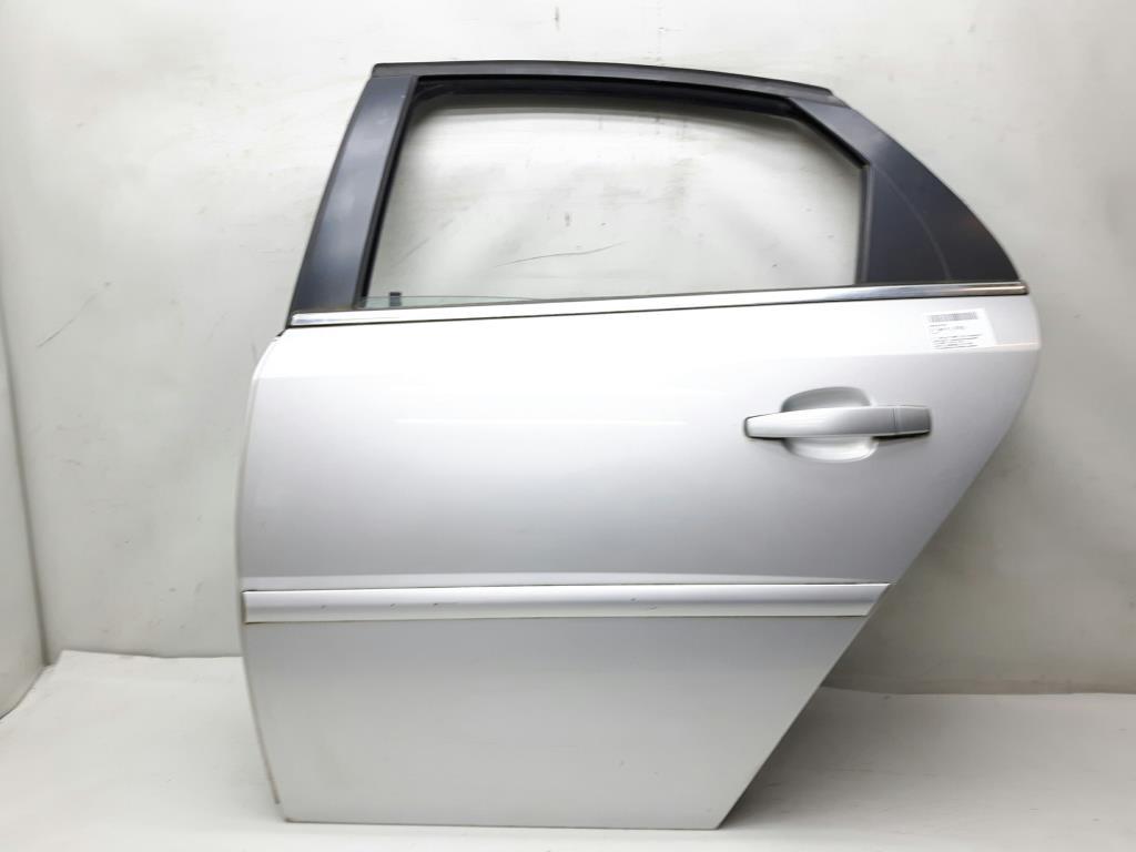 Opel Vectra C Bj2006 5 türig Fliessheck Tür hinten links Bild Opel Vectra C Bj2006 5 türig Fliessheck Tür hinten links