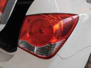Chevrolet Cruze J300 orig Rückleuchte Schlussleuchte rechts außen Limo BJ2011