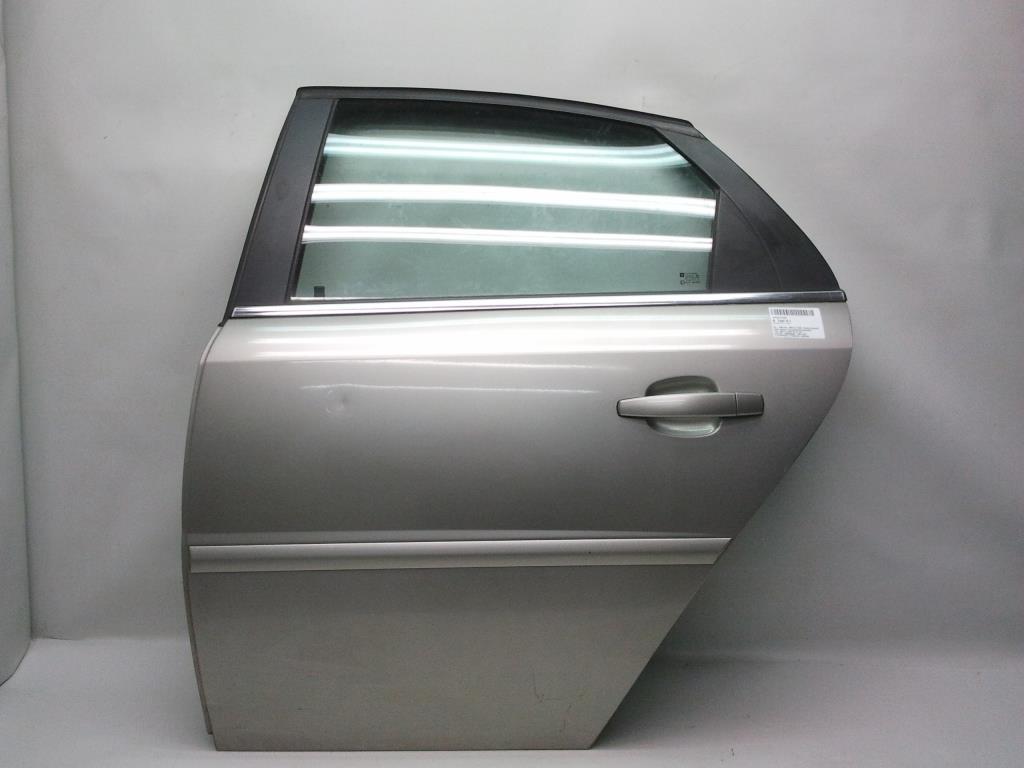 Opel Vectra C Tür hinten links Z158 Auster Metallic 5türig Fließheck BJ2003 Bild Opel Vectra C Tür hinten links Z158 Auster Metallic 5türig Fließheck BJ2003