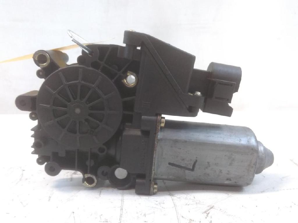 Audi A3 8L original Fensterhebermotor vorn links 8L3959801 Bj.2001