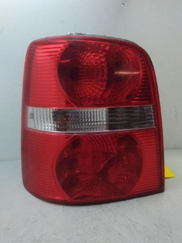 VW Touran 1T original Rückleuchte Schlussleuchte links Bj.2004 Bild VW Touran 1T original Rückleuchte Schlussleuchte links Bj.2004 