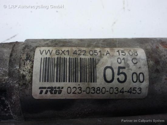 VW Polo 6N2 Servolenkgetriebe 6X1422051A 0230380034453 TRW mit Spurstangen 2001 Bild VW Polo 6N2 Servolenkgetriebe 6X1422051A 0230380034453 TRW mit Spurstangen 2001