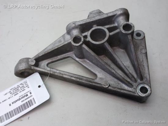 VW Golf 4 Motorstütze rechts 1J0199354A 2.3 V5 110kw AGZ BJ1999 Bild VW Golf 4 Motorstütze rechts 1J0199354A 2.3 V5 110kw AGZ BJ1999